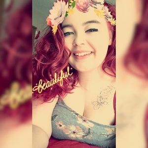 Meet your Posher, Daphnee